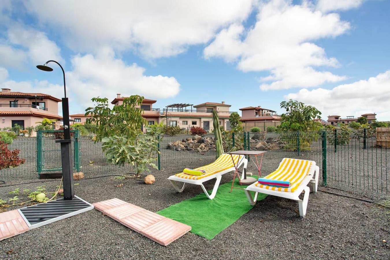 Villa Amadeus La Oliva Exterior foto